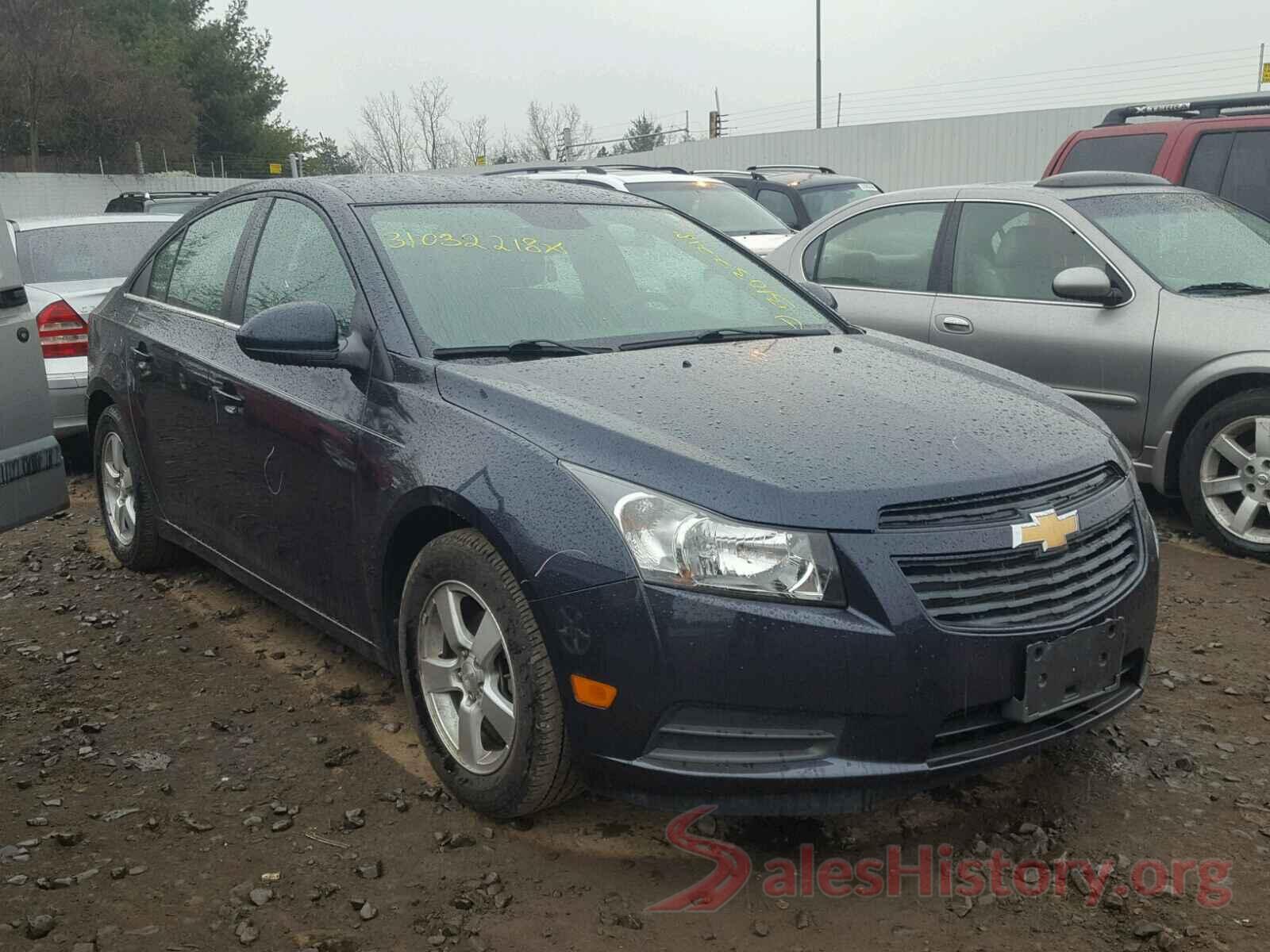 5YJ3E1EA1KF402586 2013 CHEVROLET CRUZE