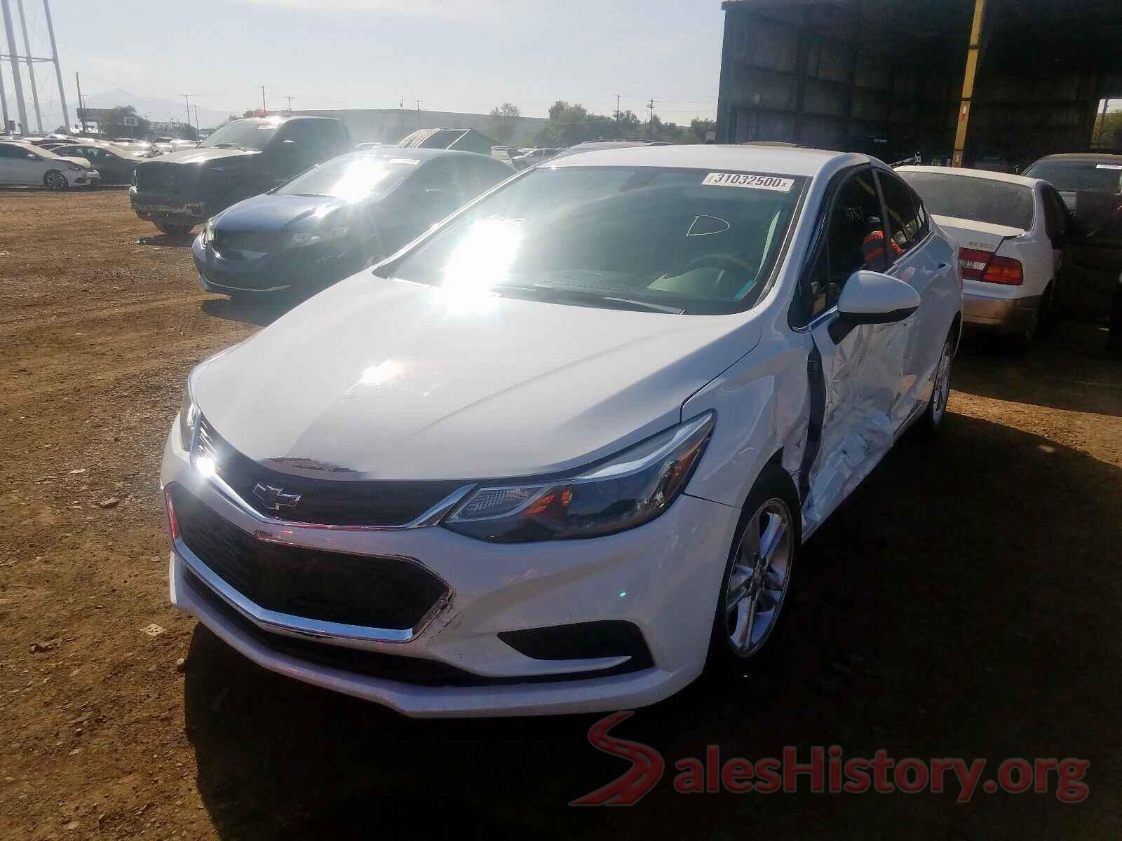 JM1DKFB78L1470039 2018 CHEVROLET CRUZE