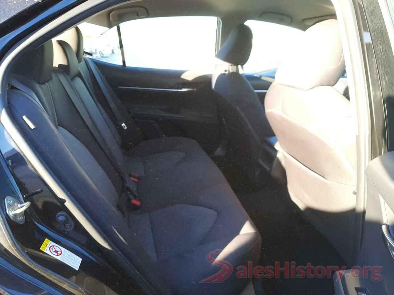 4T1B11HK9JU112755 2018 TOYOTA CAMRY