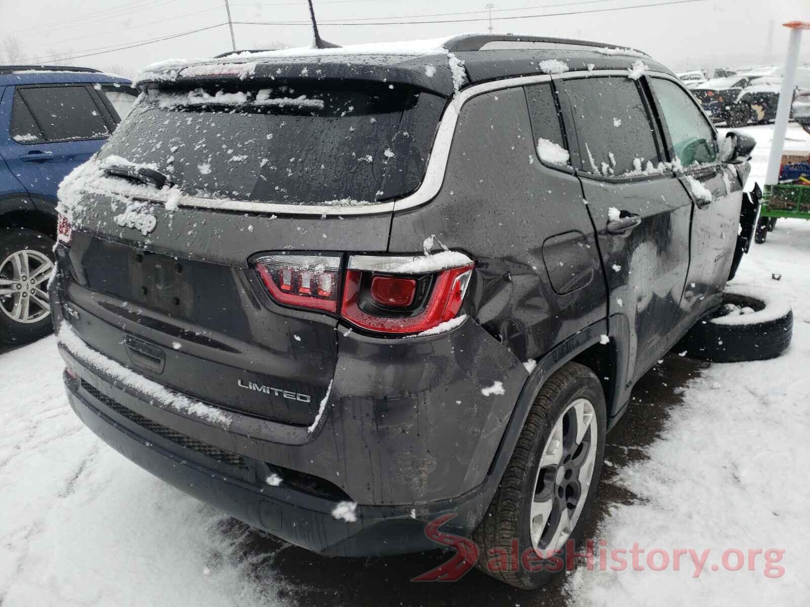 3C4NJDCB4JT434305 2018 JEEP COMPASS