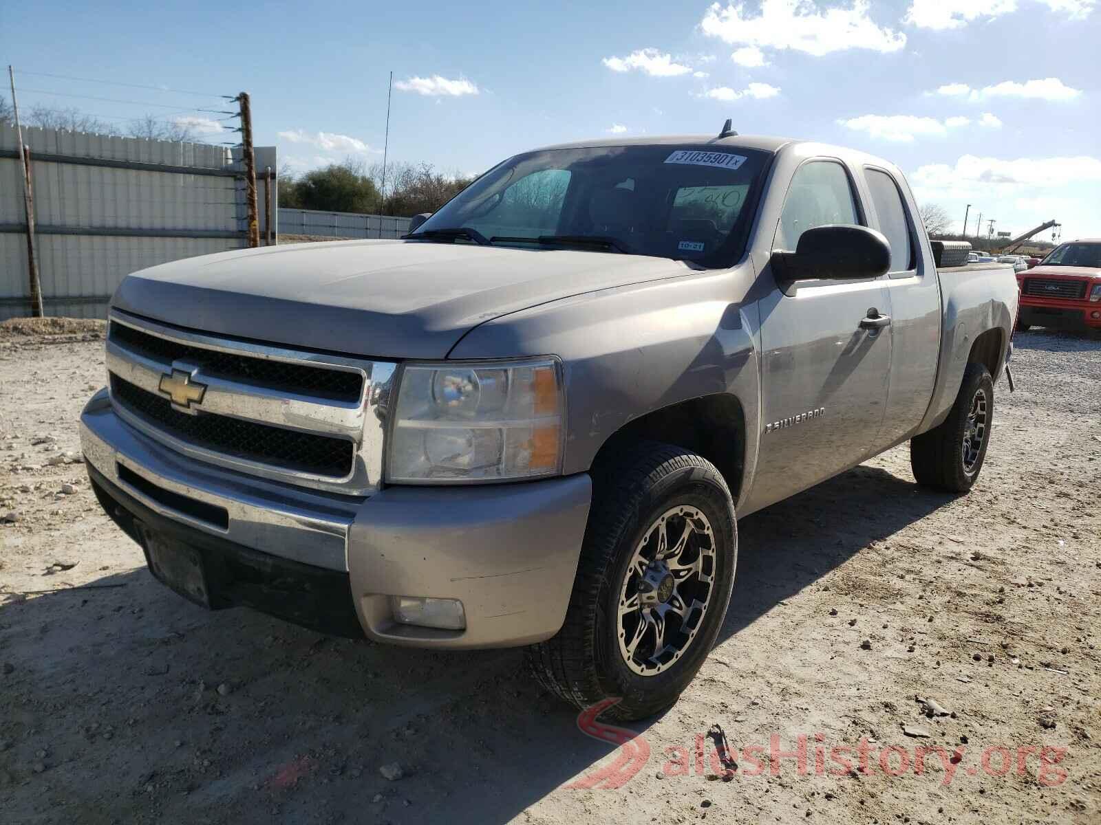 5NPD84LF1HH062538 2009 CHEVROLET SILVERADO