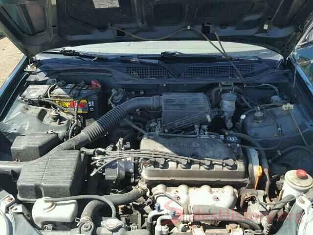 2T1BURHE8JC064229 2000 HONDA CIVIC