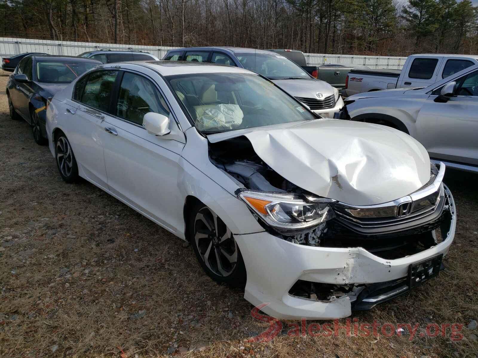 1HGCR2F82HA034122 2017 HONDA ACCORD