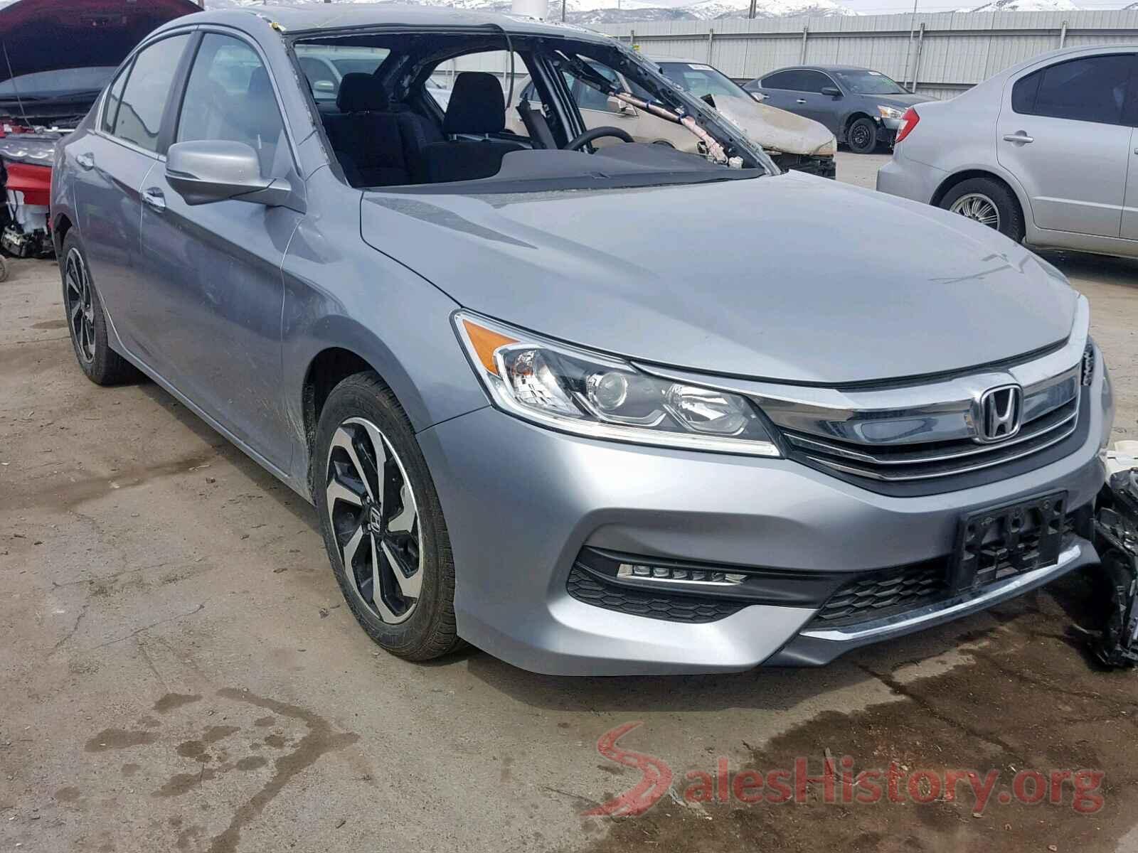 2HGFC2F78JH607425 2017 HONDA ACCORD EX