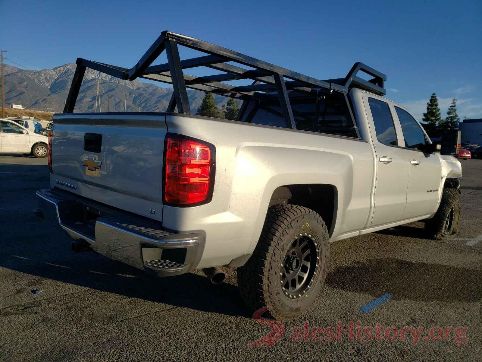 KM8J33A20HU339239 2015 CHEVROLET SILVERADO