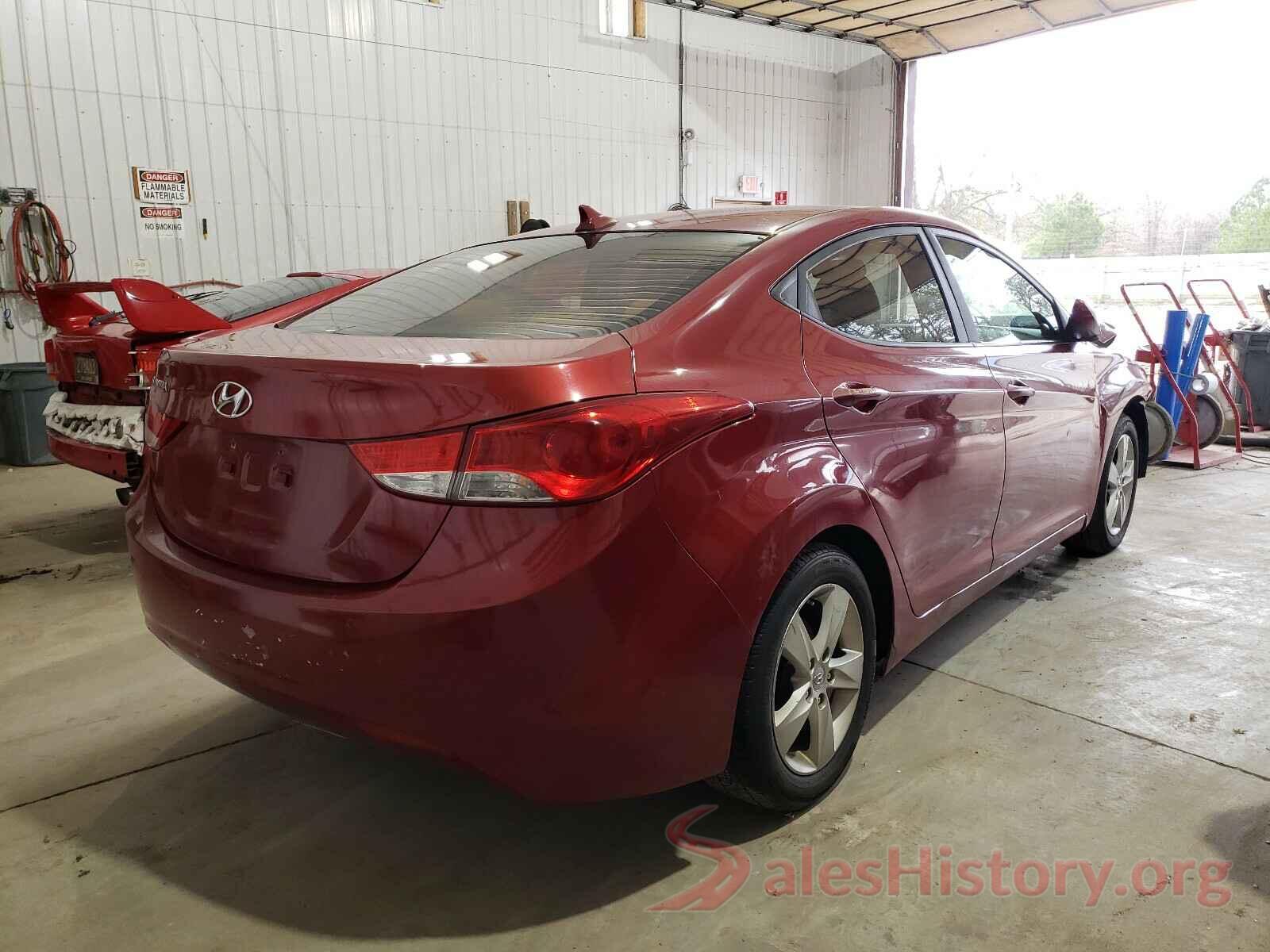 3N1CN8EV6LL883257 2013 HYUNDAI ELANTRA