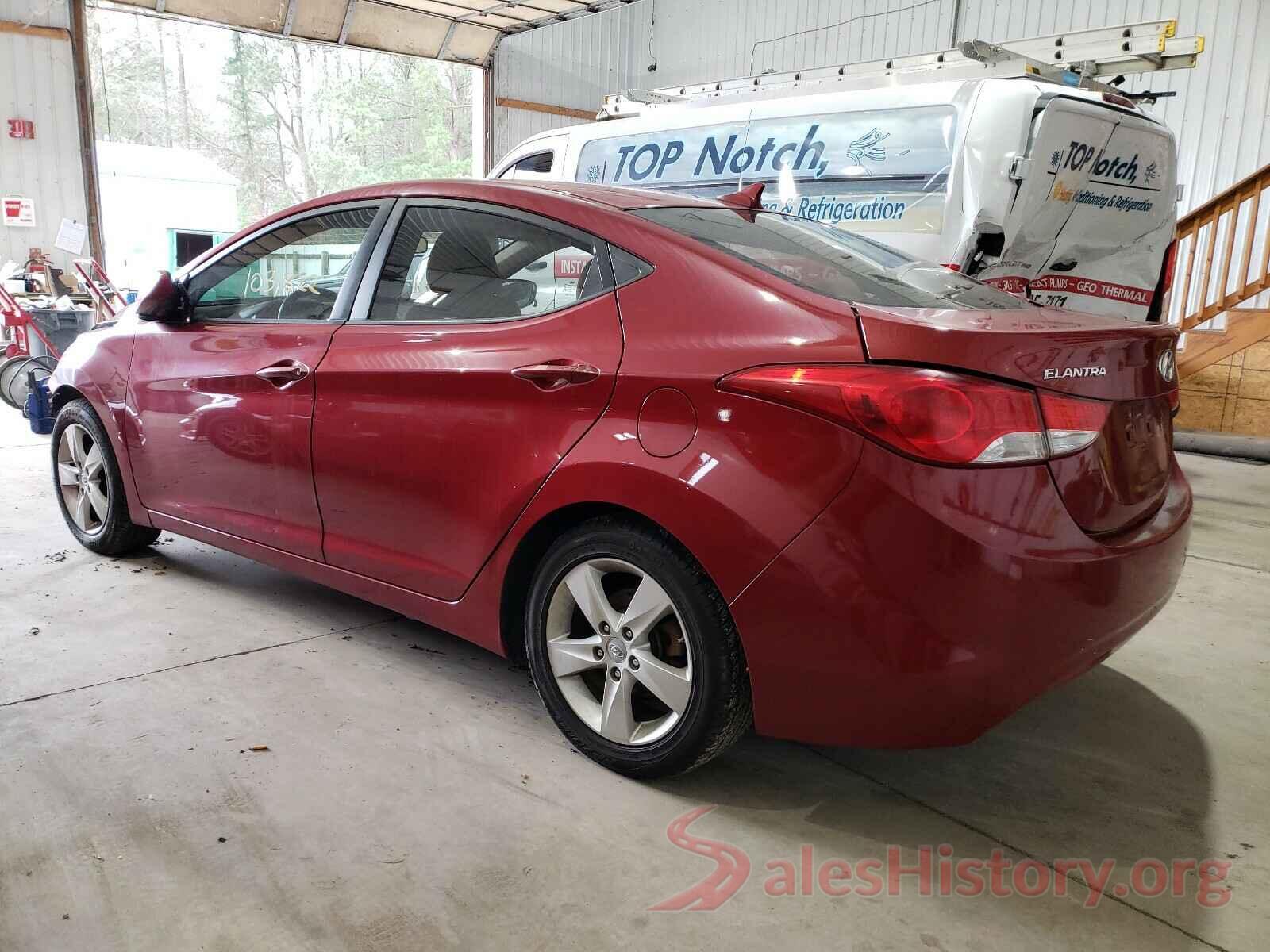 3N1CN8EV6LL883257 2013 HYUNDAI ELANTRA