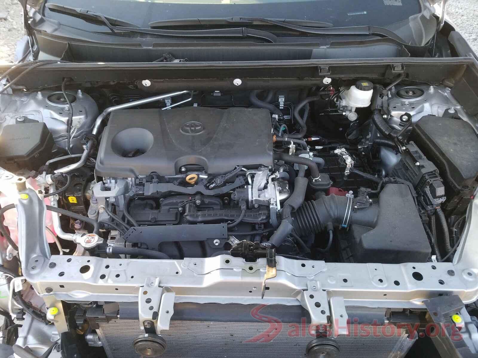 2T3H1RFV5KW054366 2019 TOYOTA RAV4