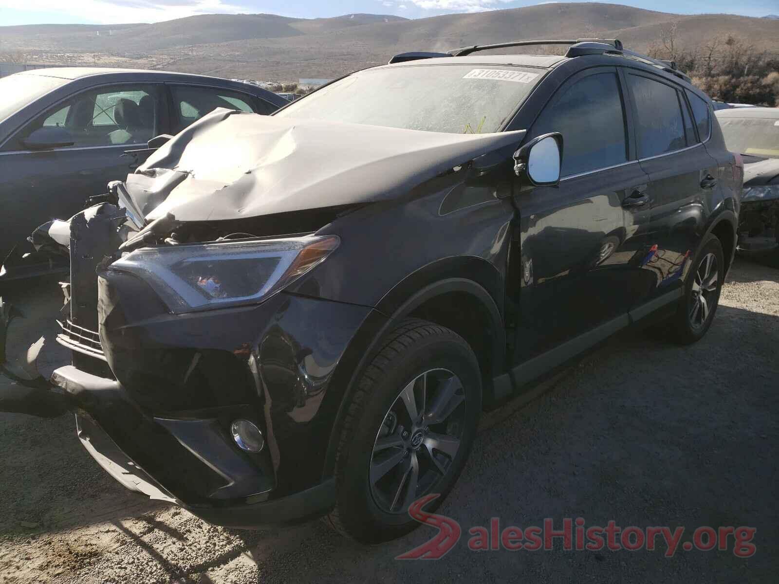 2T3RFREV9JW698734 2018 TOYOTA RAV4