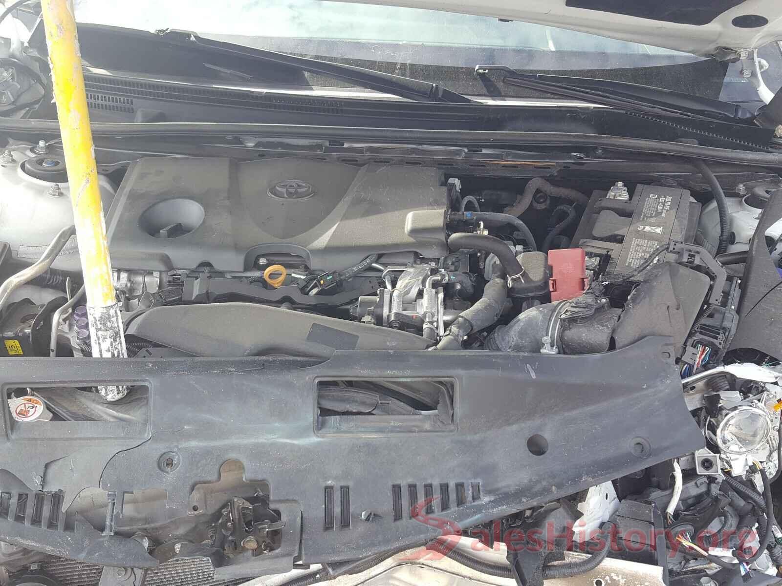 4T1B61HK2JU146182 2018 TOYOTA CAMRY