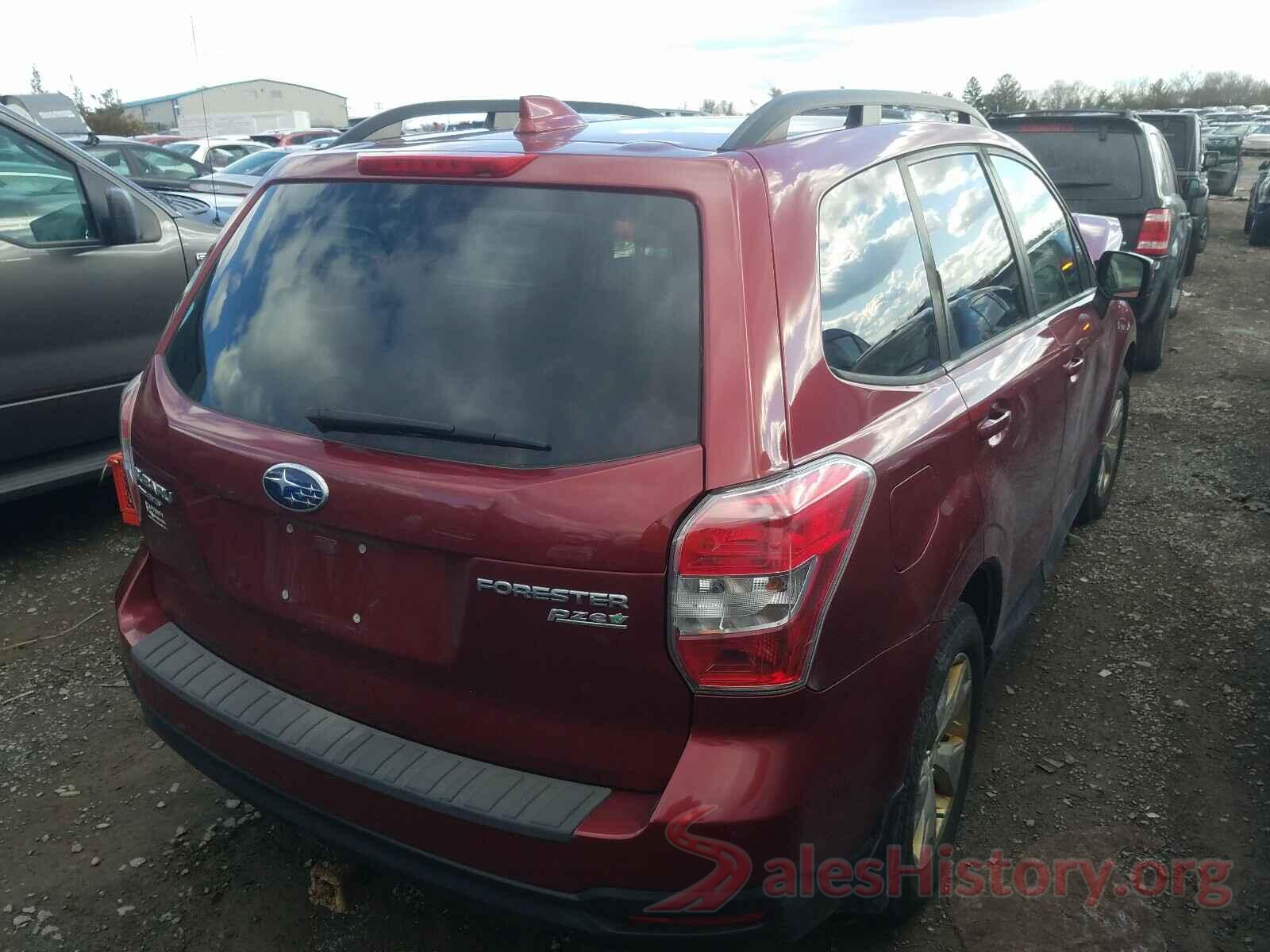 JF2SJADC5GH563011 2016 SUBARU FORESTER