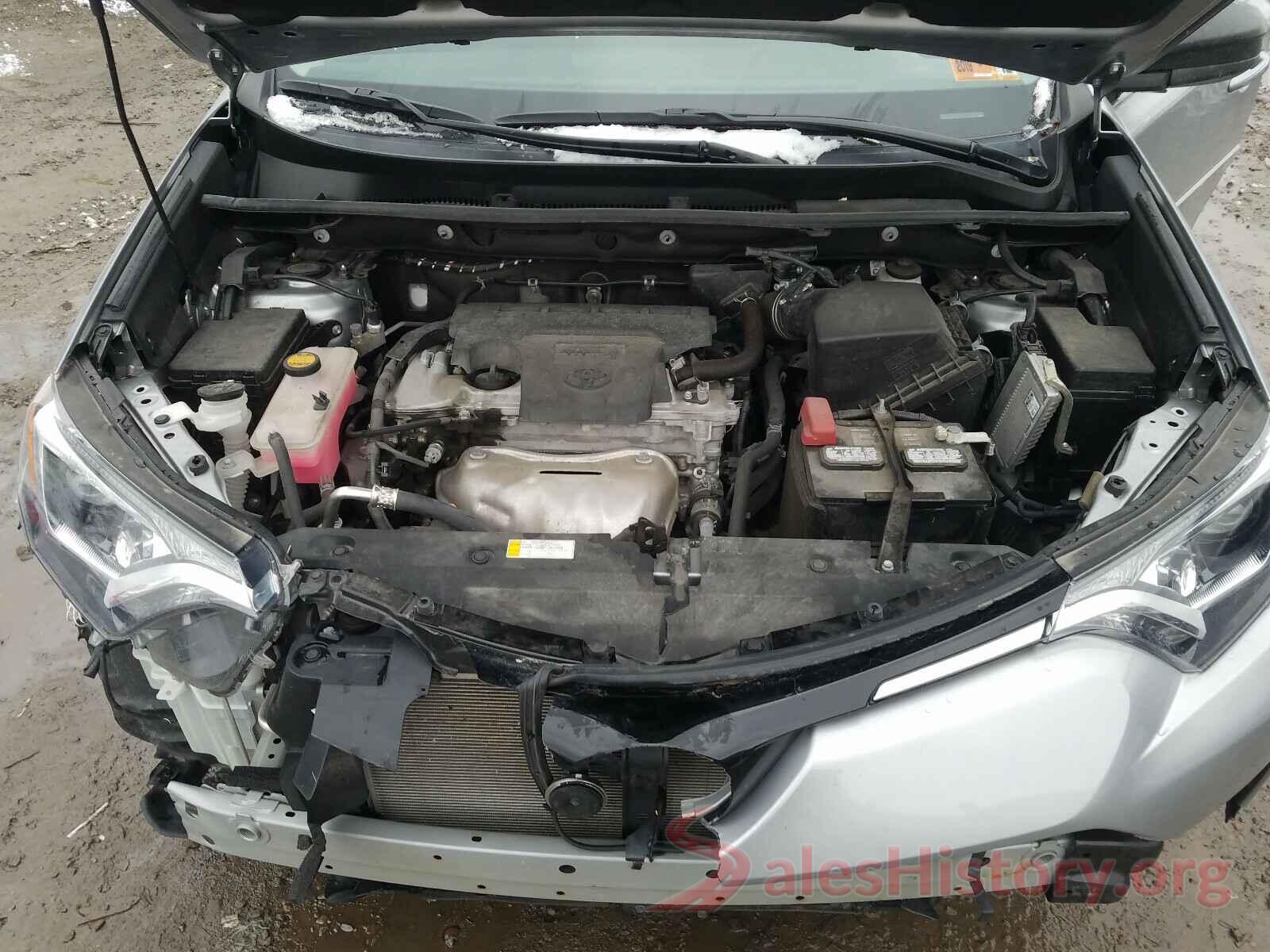 2T3BFREV3JW724360 2018 TOYOTA RAV4