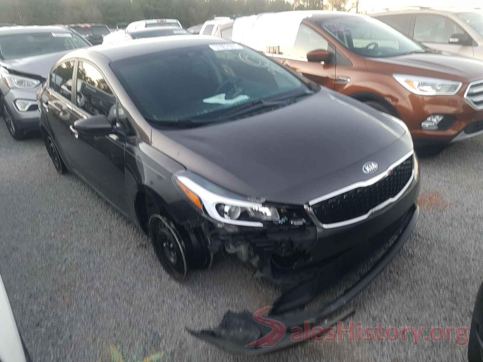 3KPFK4A75HE151264 2017 KIA FORTE