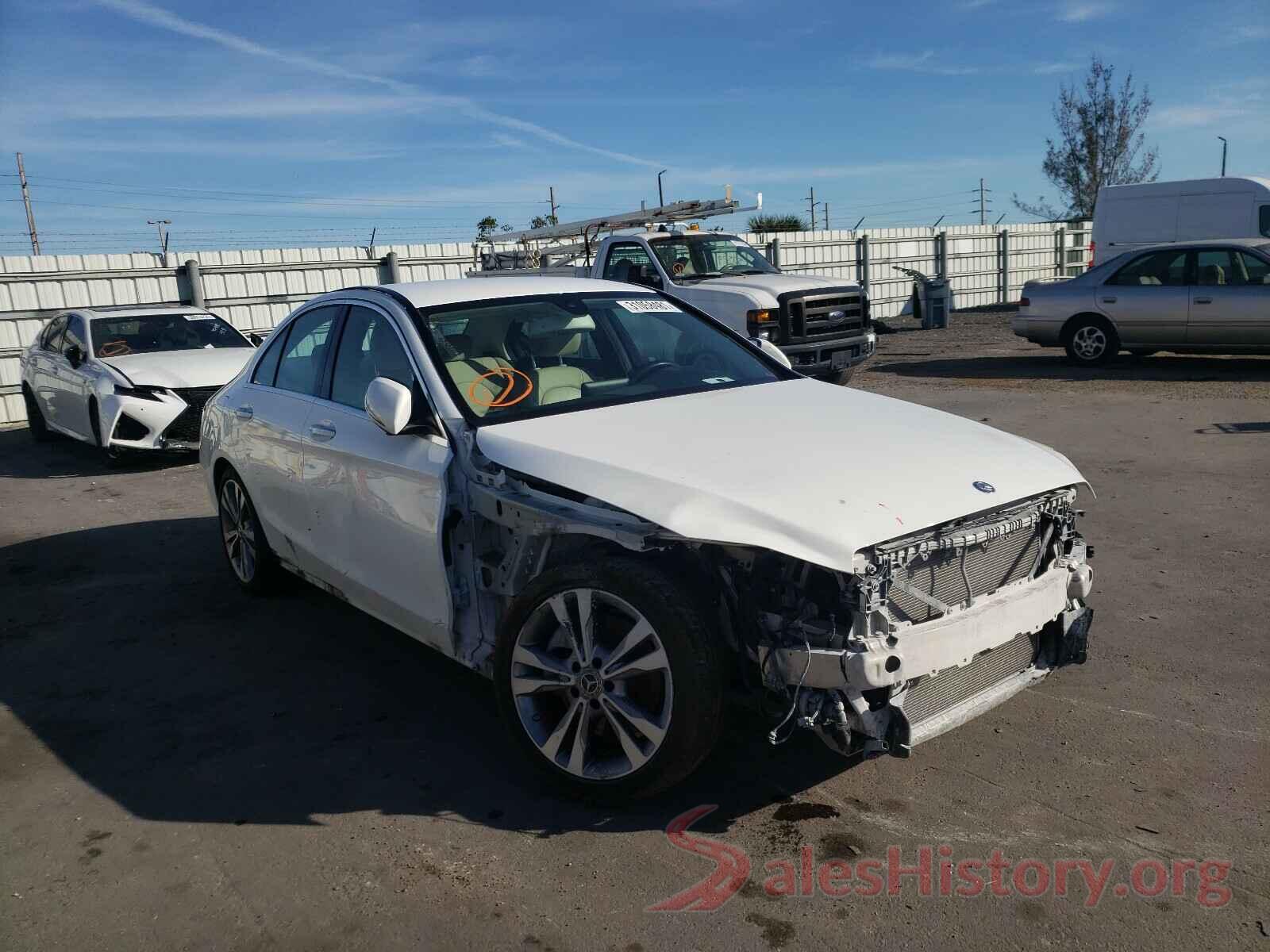 55SWF4JB7HU214382 2017 MERCEDES-BENZ C CLASS