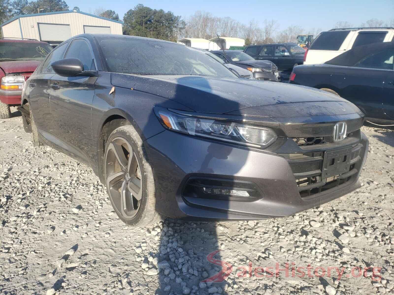 1HGCV1F35JA240504 2018 HONDA ACCORD