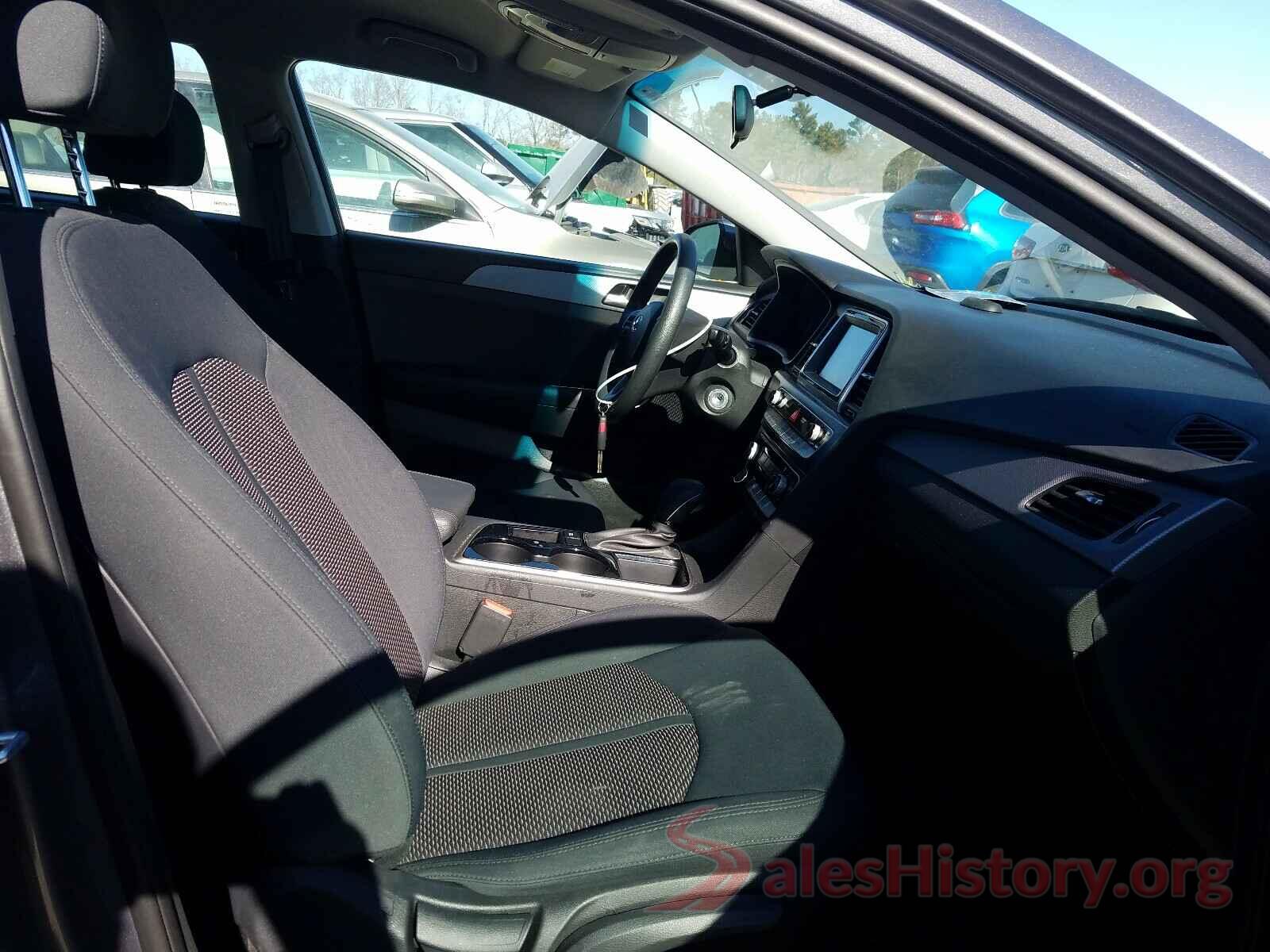 5NPE24AF8JH714165 2018 HYUNDAI SONATA