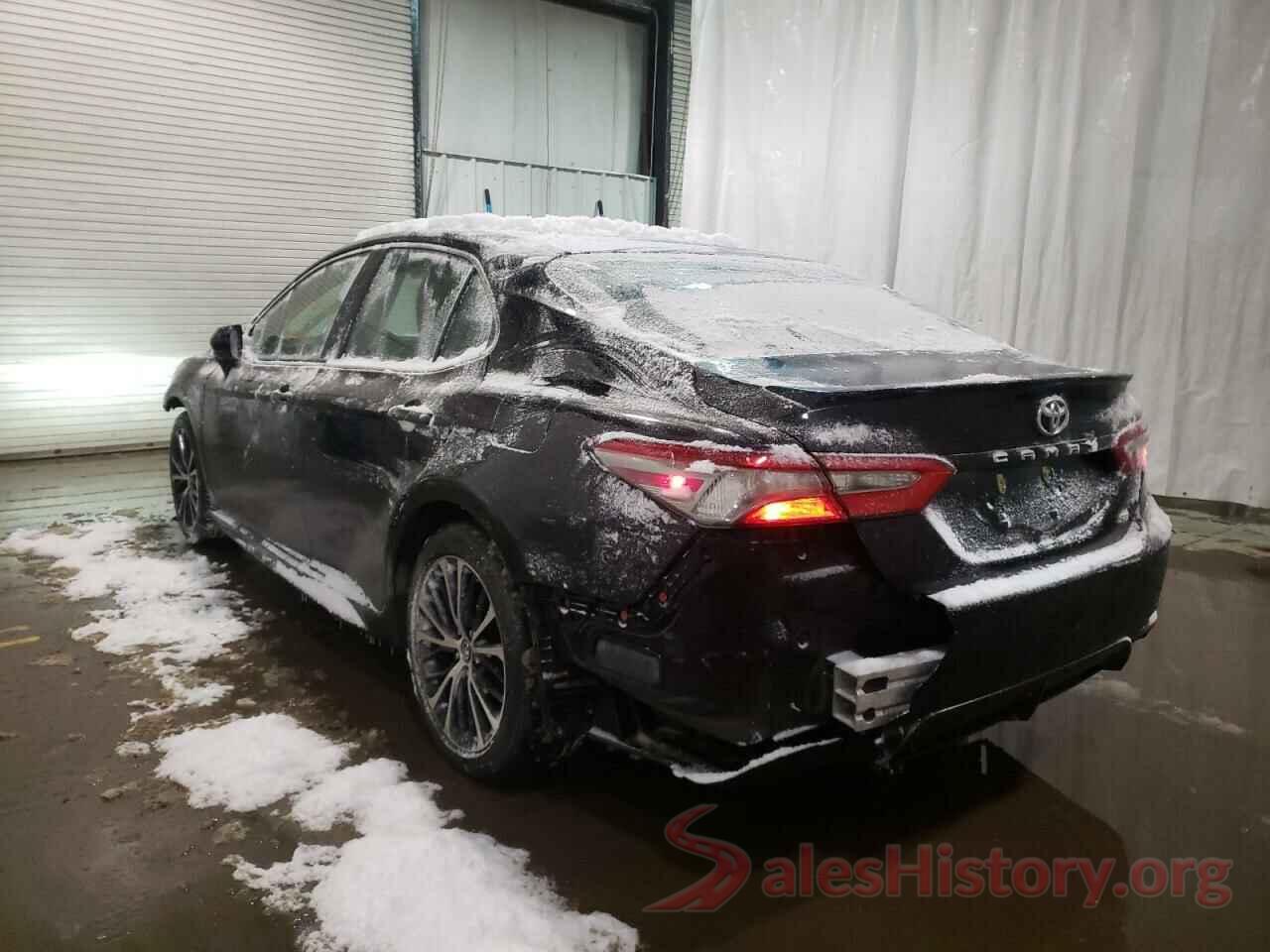 4T1B11HK3JU674845 2018 TOYOTA CAMRY