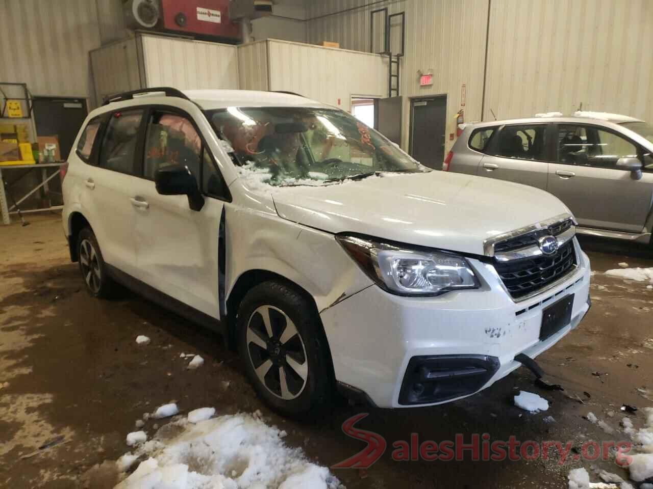 JF2SJABC6JH529427 2018 SUBARU FORESTER