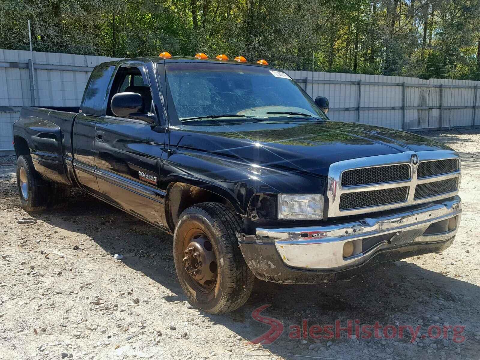 KM8J33AL4LU214746 2000 DODGE RAM 3500