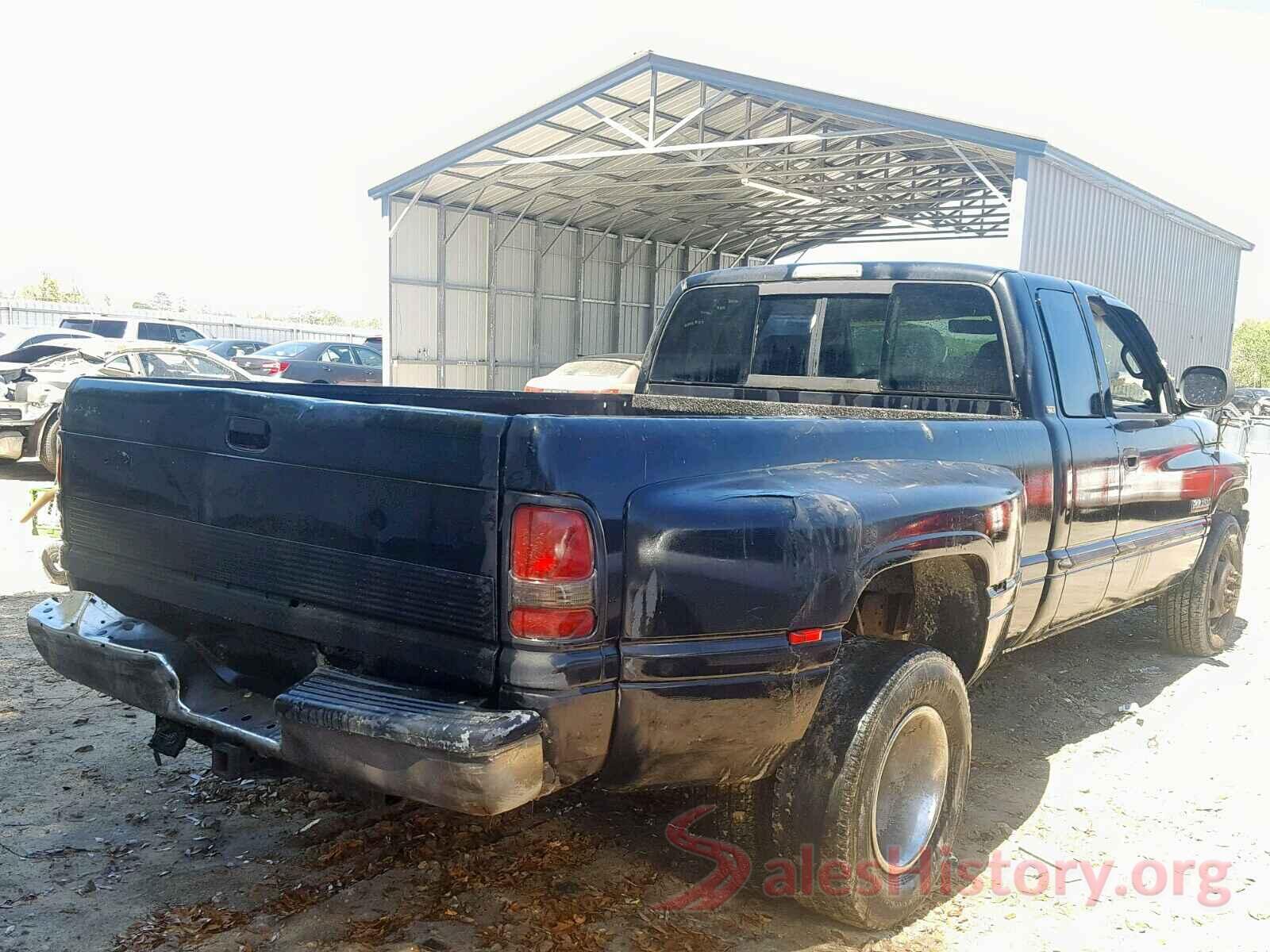 KM8J33AL4LU214746 2000 DODGE RAM 3500