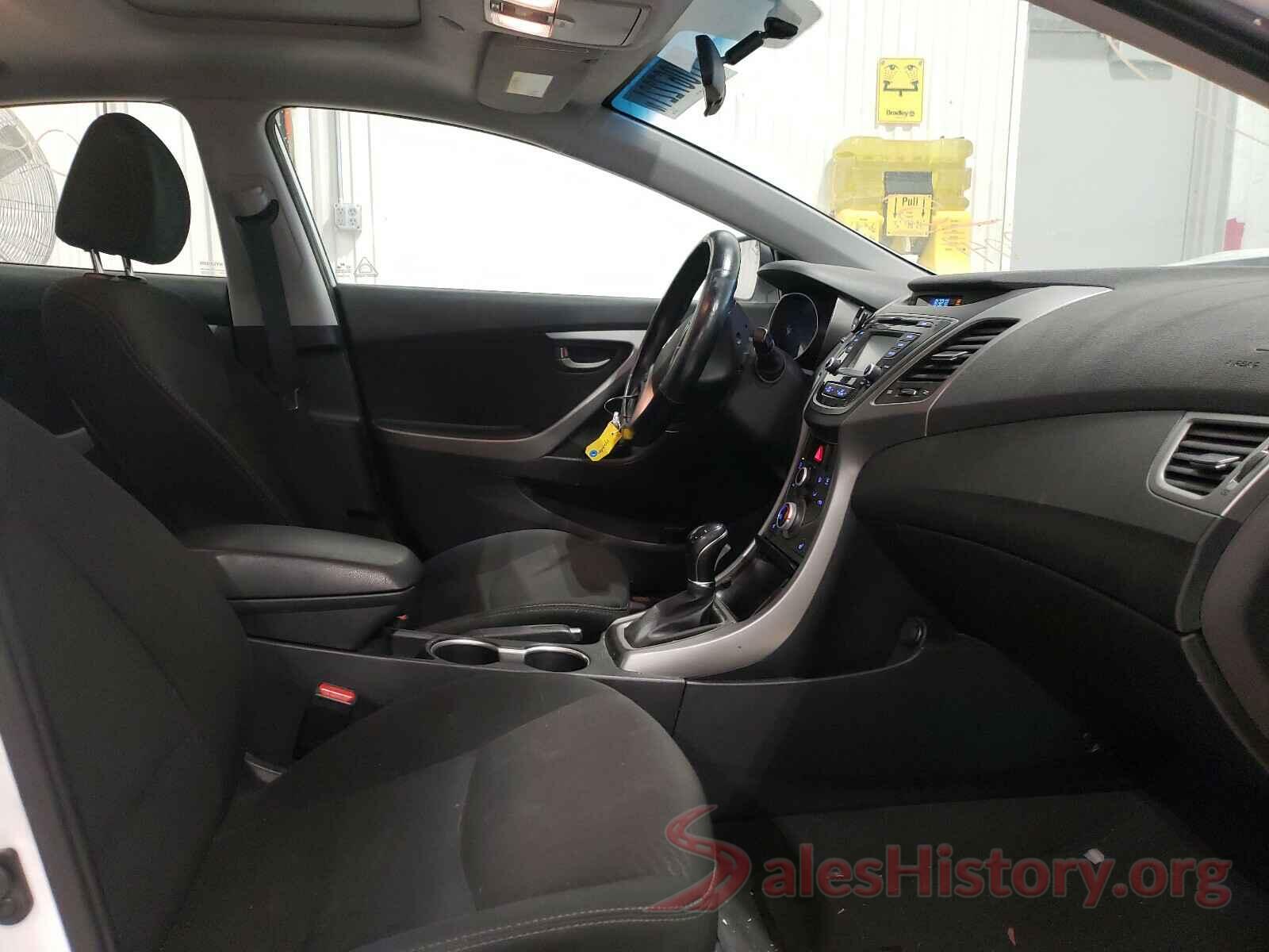 5NPDH4AE7GH762041 2016 HYUNDAI ELANTRA