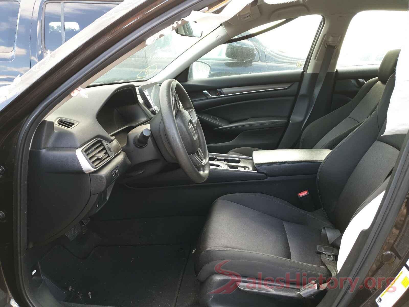 1HGCV1F13JA075602 2018 HONDA ACCORD