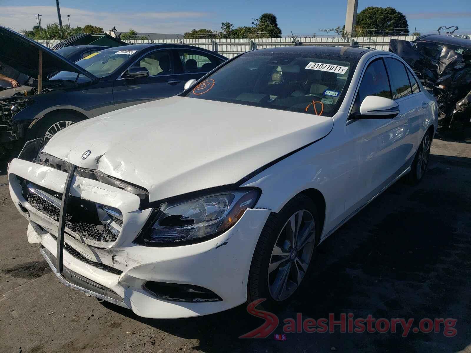 55SWF4JB9HU206090 2017 MERCEDES-BENZ C CLASS