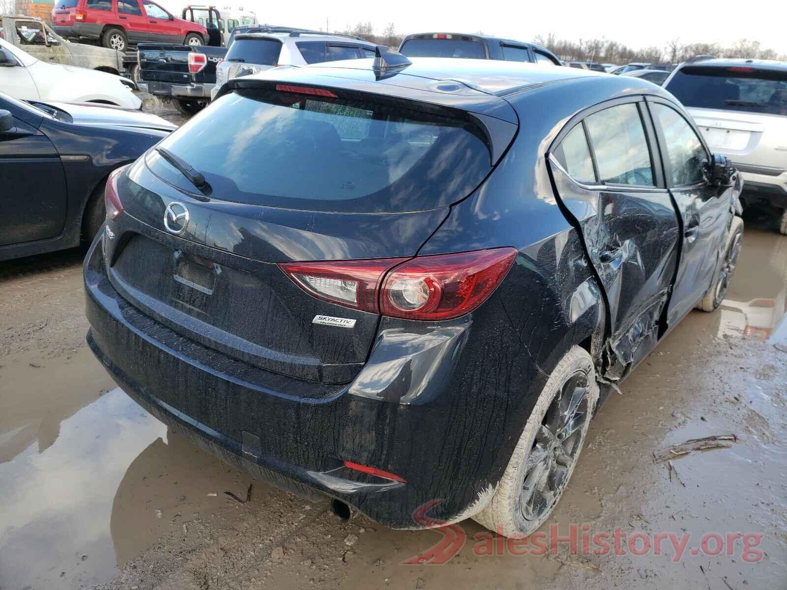 2T3BFREV0GW436210 2018 MAZDA 3