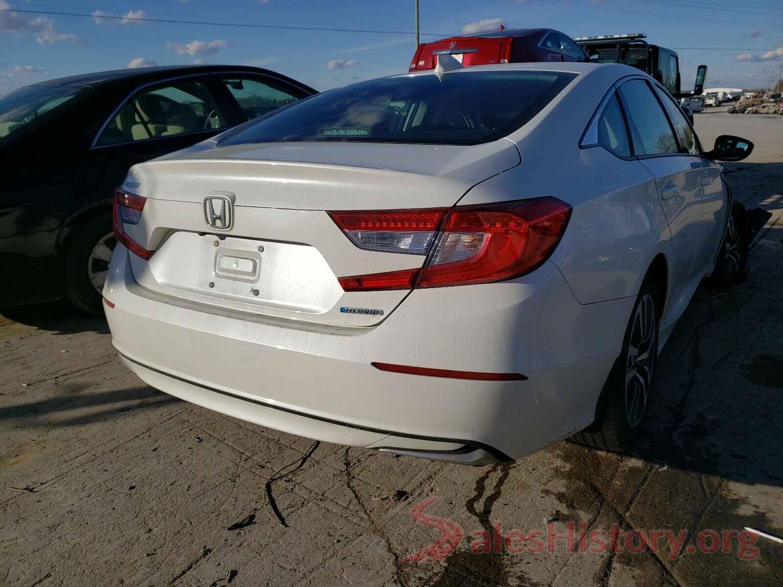 1HGCV3F18JA011826 2018 HONDA ACCORD