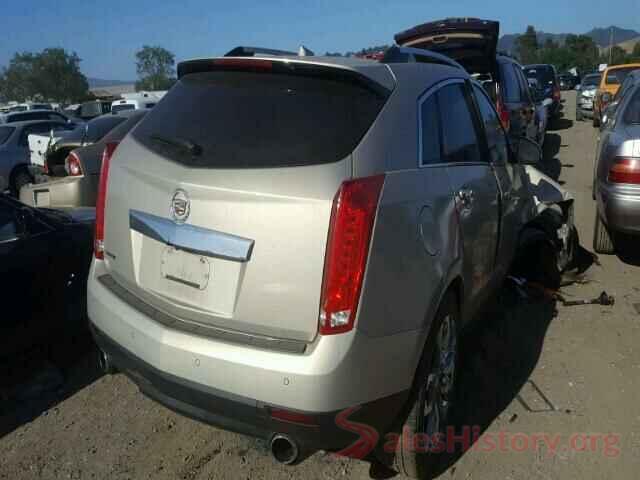 3GNAXKEV0NL105817 2011 CADILLAC SRX