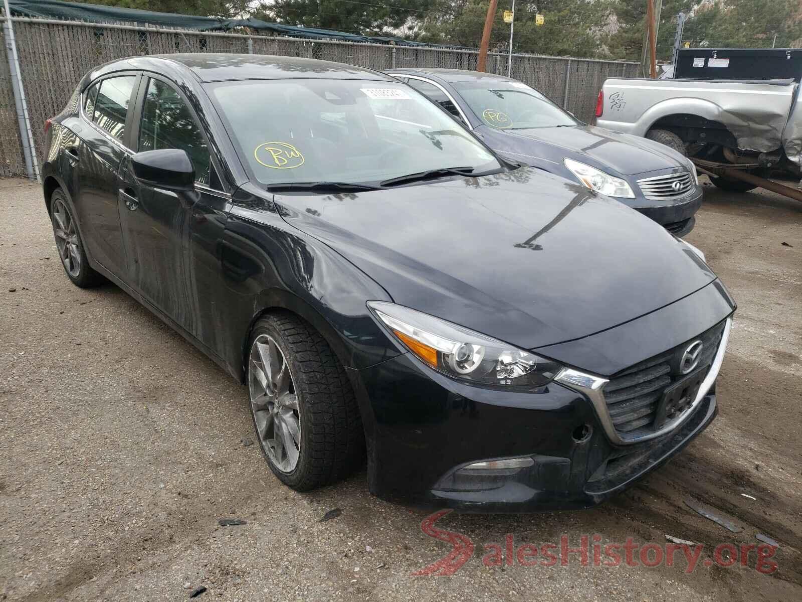 3MZBN1L30JM167539 2018 MAZDA 3