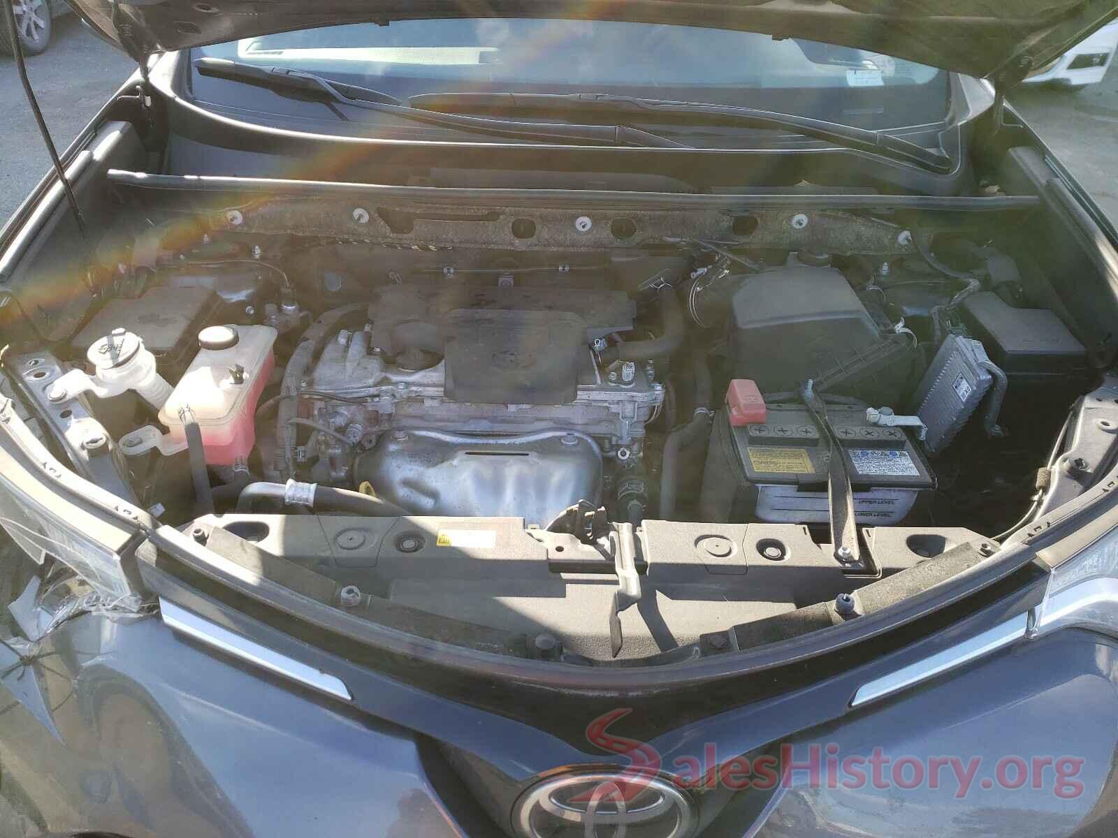 JTMBFREV5JJ238518 2018 TOYOTA RAV4