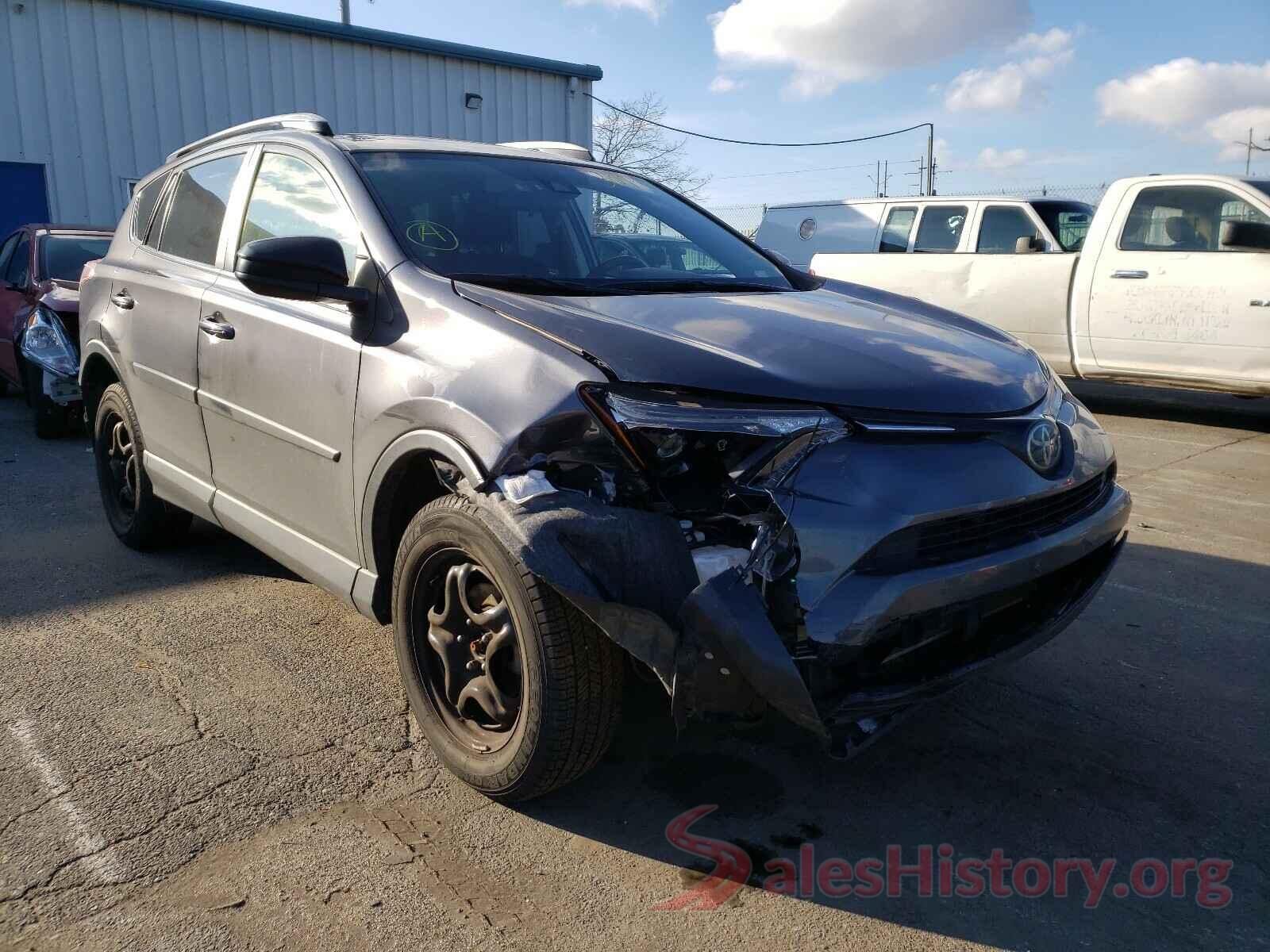 JTMBFREV5JJ238518 2018 TOYOTA RAV4