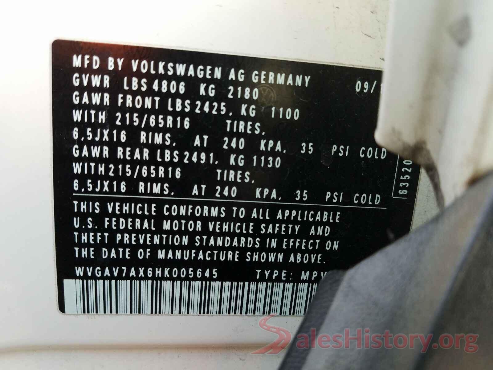 WVGAV7AX6HK005645 2017 VOLKSWAGEN TIGUAN