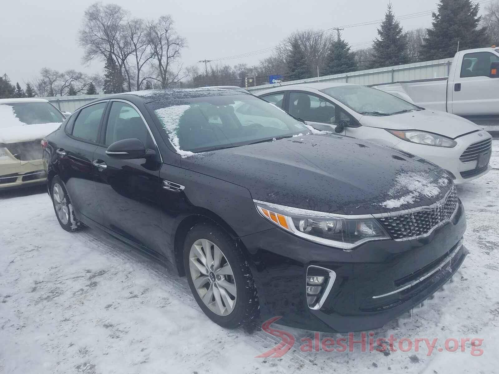 5XXGT4L33JG242607 2018 KIA OPTIMA