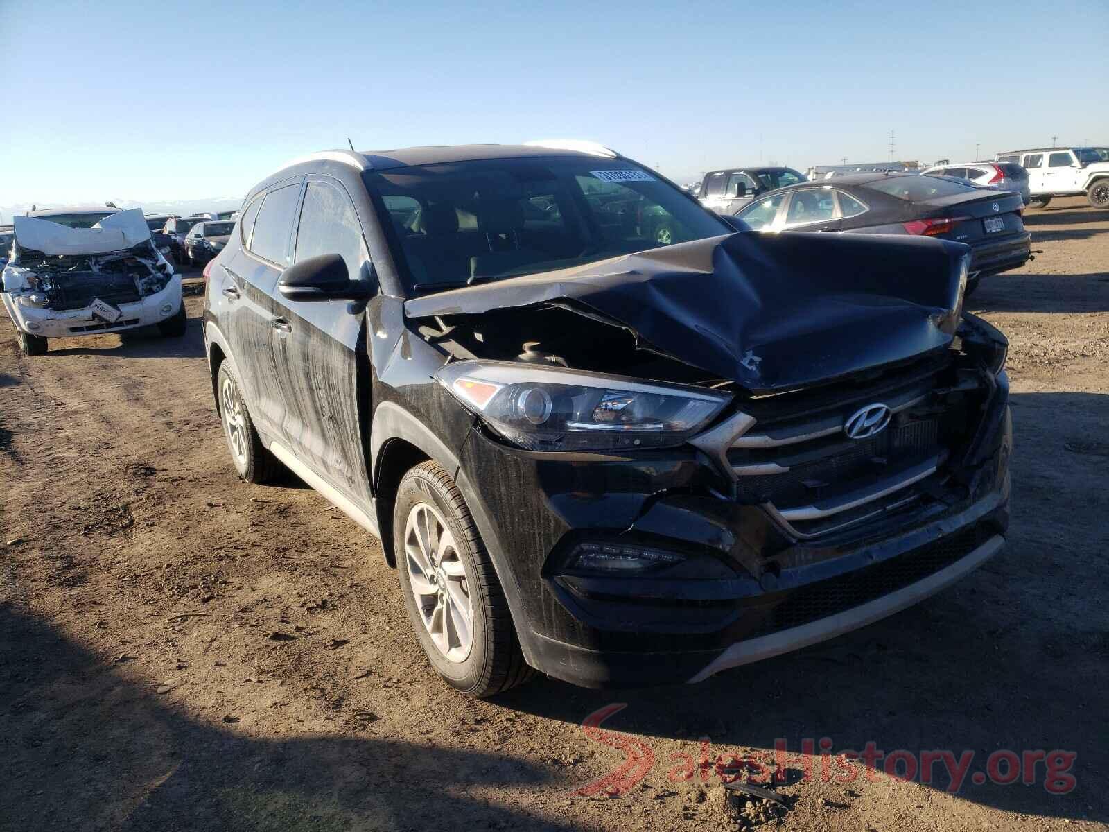 KM8J3CA20HU368403 2017 HYUNDAI TUCSON