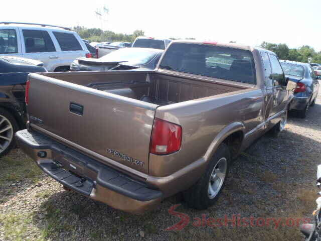 19XFC2F7XJE207683 2002 CHEVROLET S10