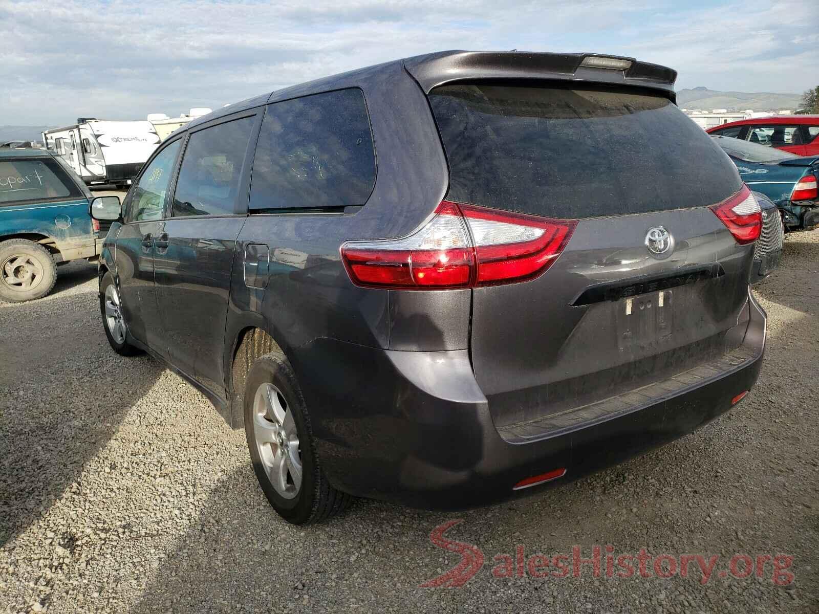 5TDZZ3DC2KS005901 2019 TOYOTA SIENNA