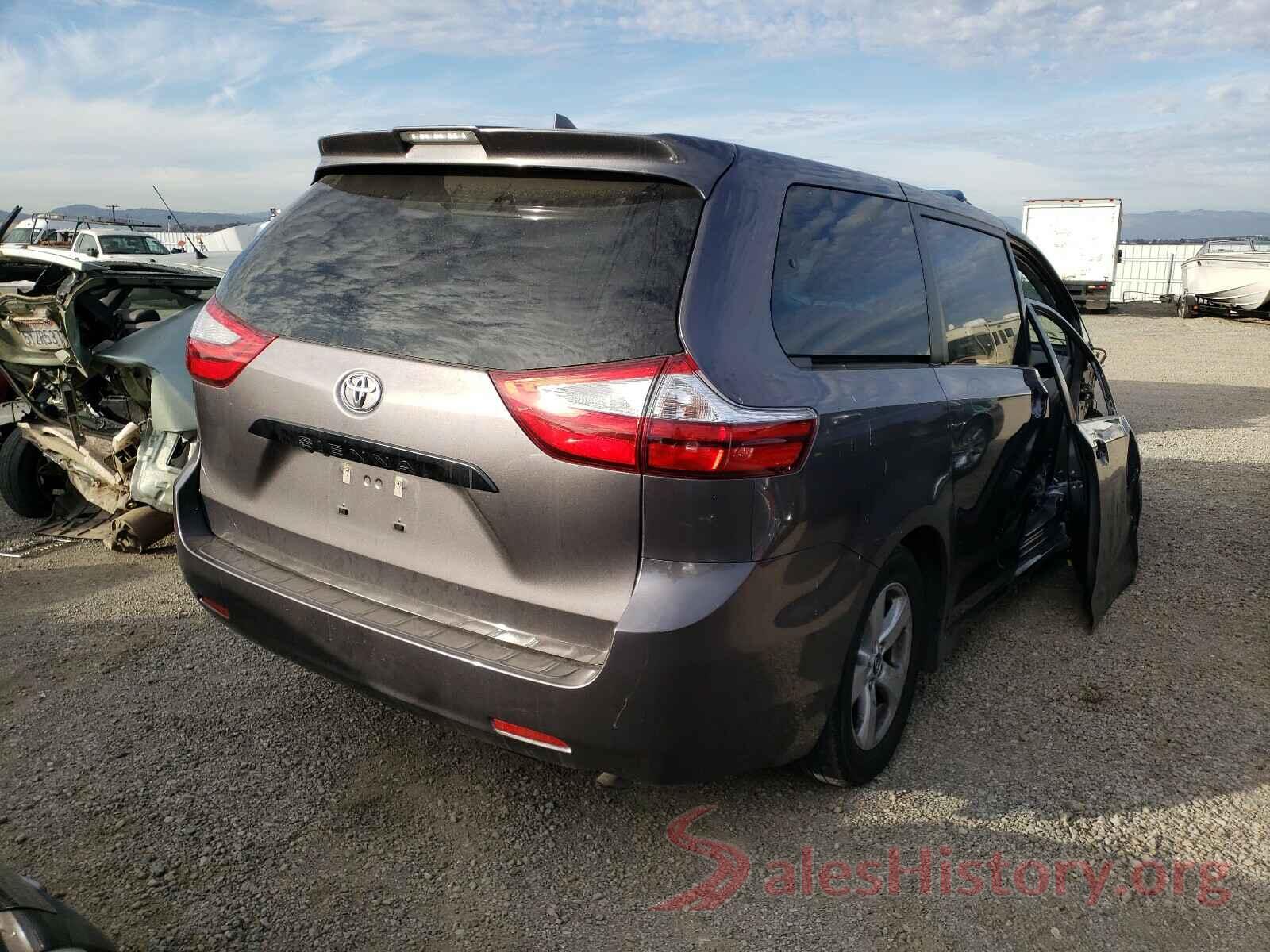 5TDZZ3DC2KS005901 2019 TOYOTA SIENNA