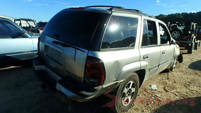 WDDZF4JB6HA233597 2002 CHEVROLET TRAILBLAZE