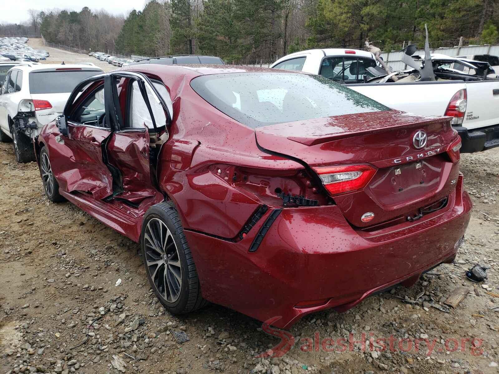 4T1B11HK5JU651440 2018 TOYOTA CAMRY