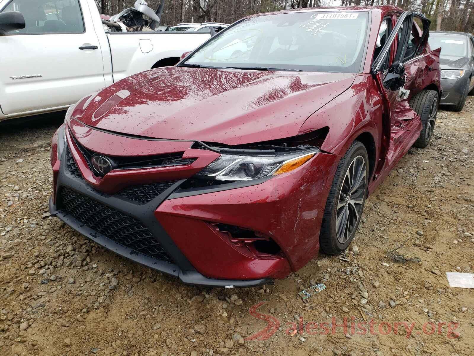 4T1B11HK5JU651440 2018 TOYOTA CAMRY