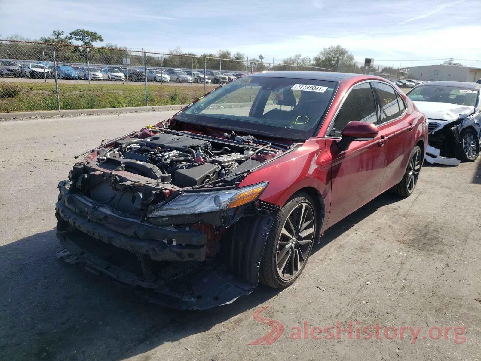 4T1B61HK8JU587394 2018 TOYOTA CAMRY