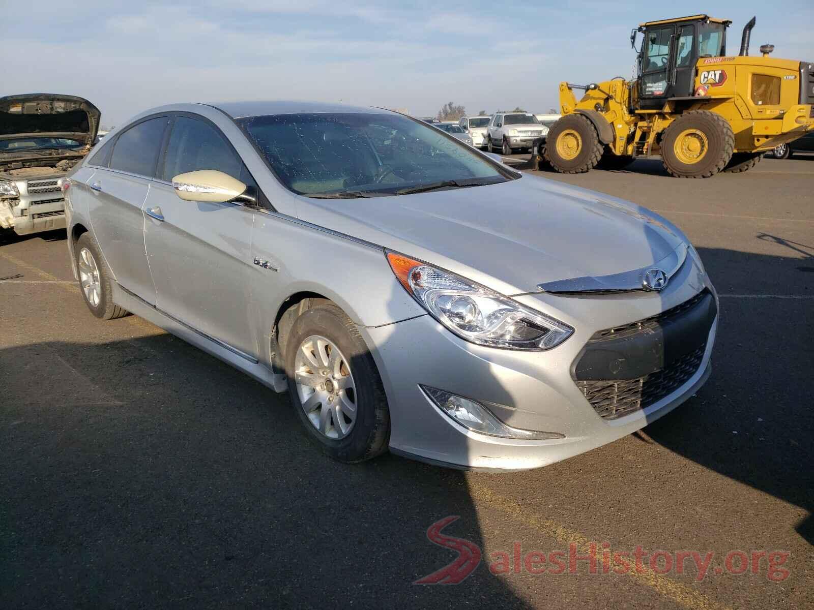 KNAGT4L35J5214129 2012 HYUNDAI SONATA