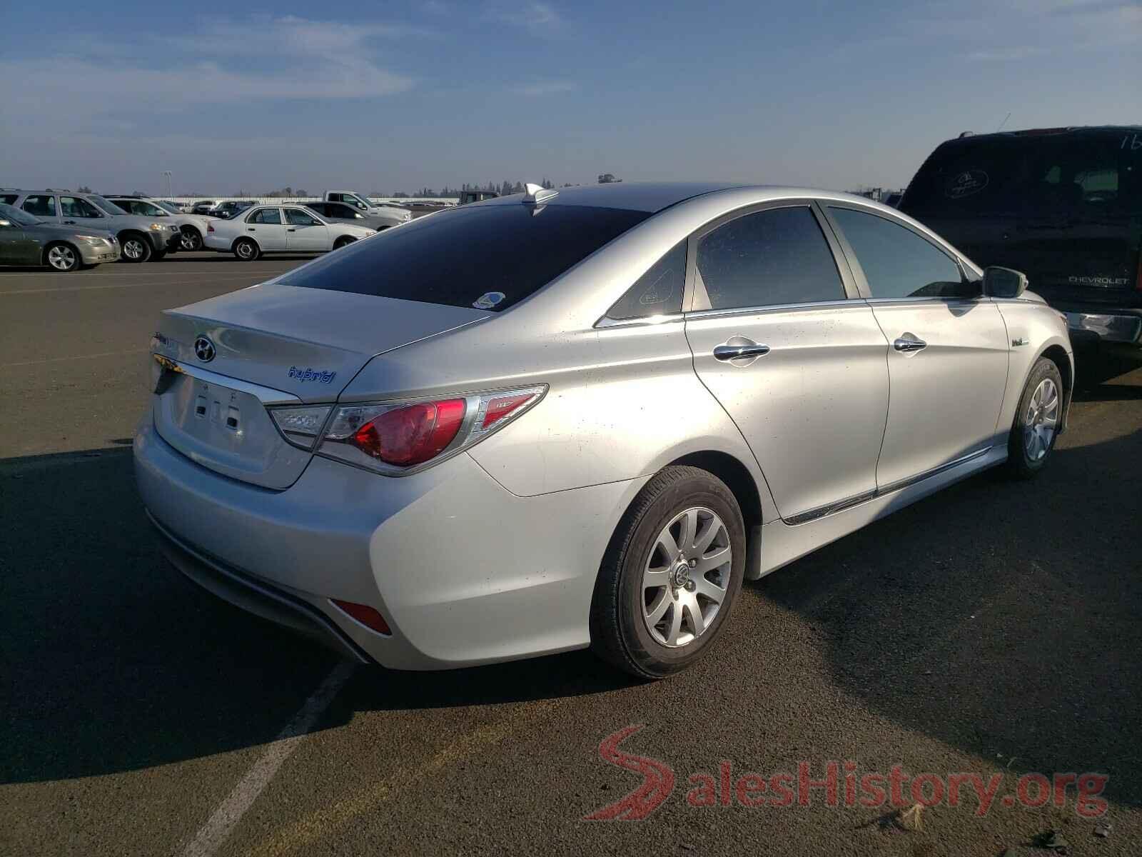 KNAGT4L35J5214129 2012 HYUNDAI SONATA