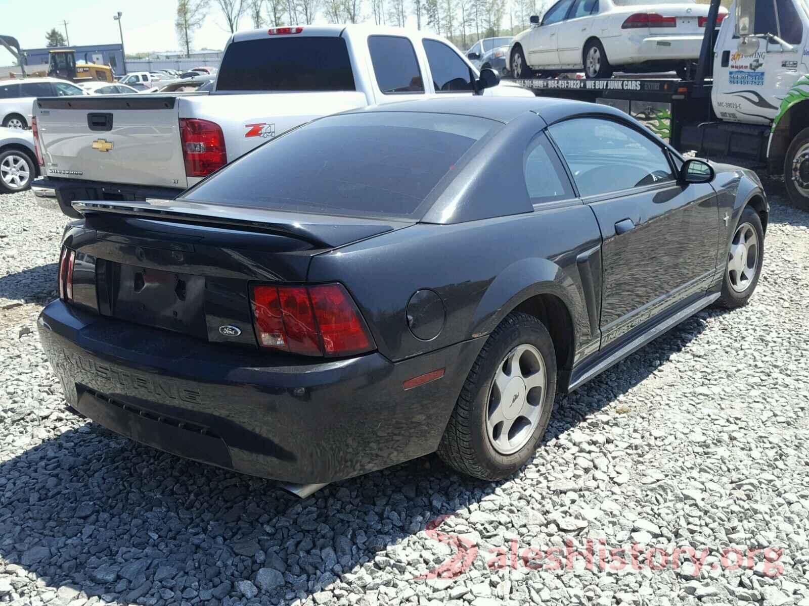 JN8AY2NC6H9500106 2000 FORD MUSTANG