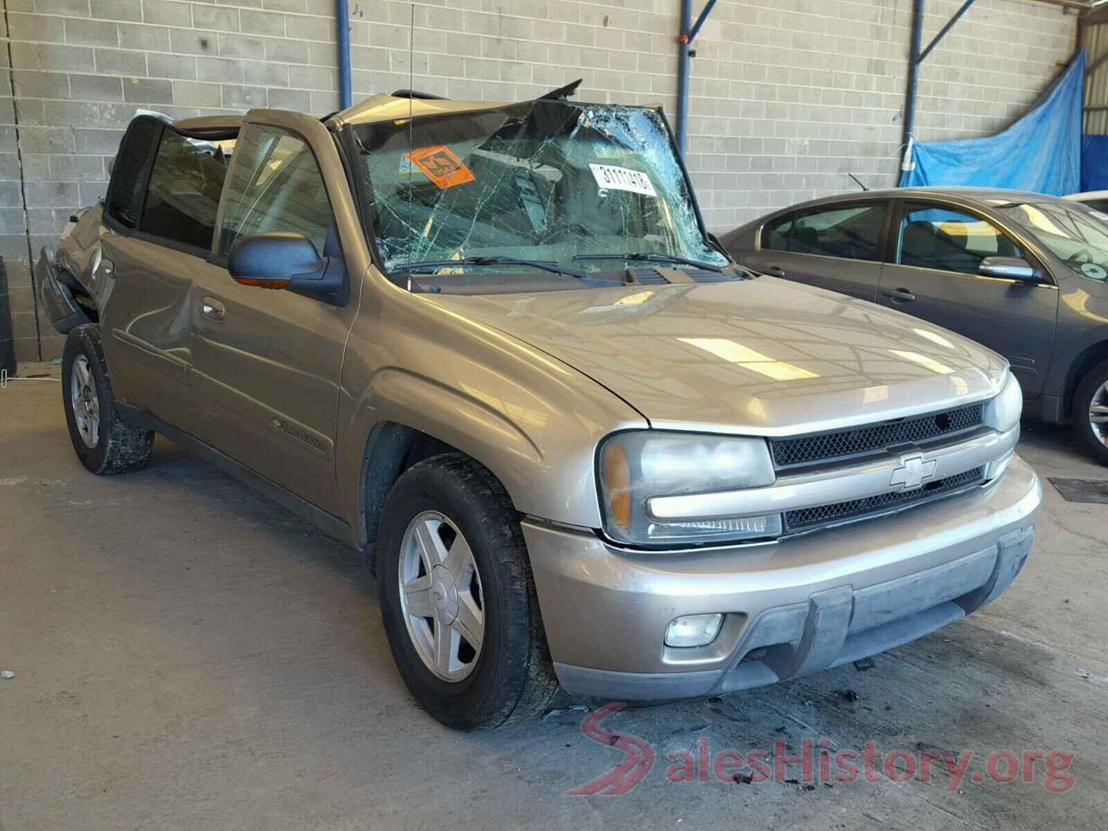 3KPFK4A73JE256732 2002 CHEVROLET TRAILBLAZE