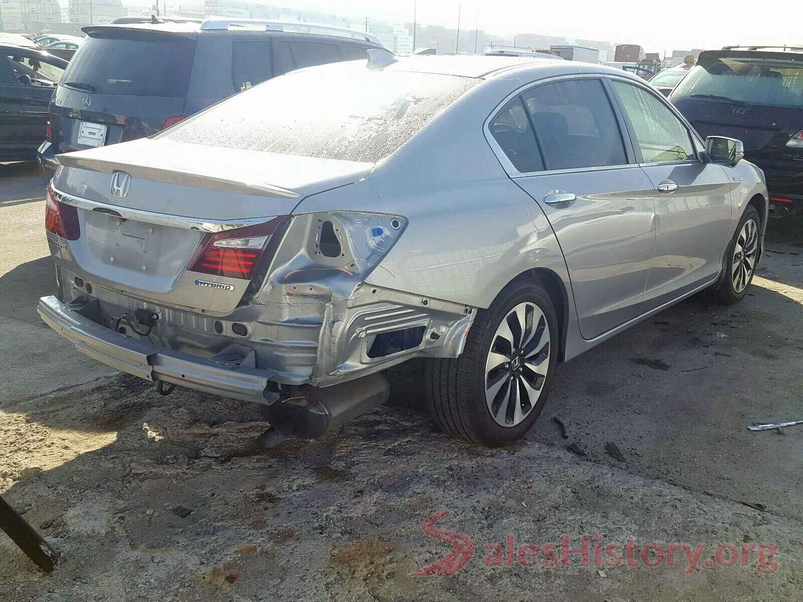 JHMCR6F58HC028615 2017 HONDA ACCORD