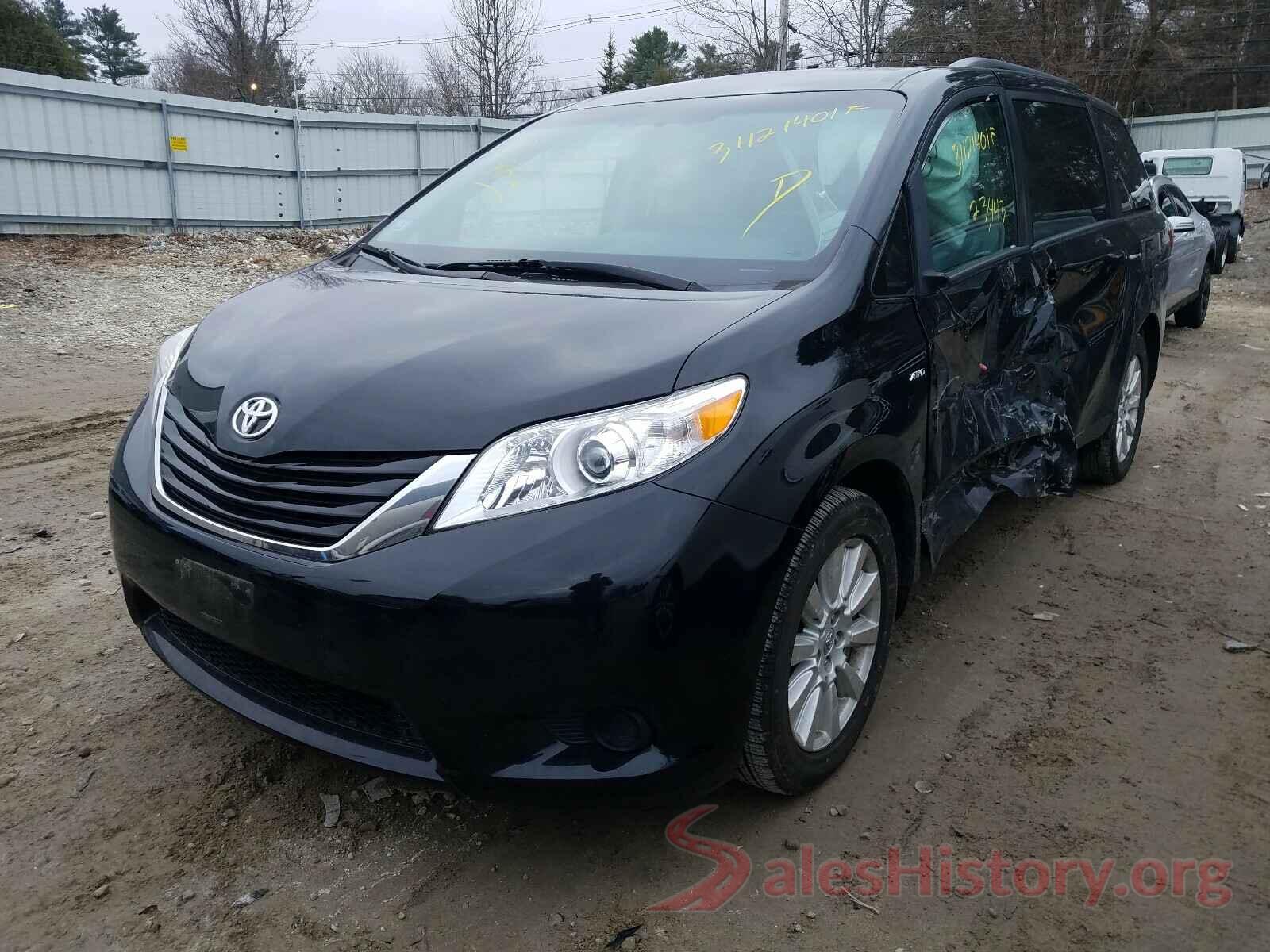 5TDJZ3DC7HS167108 2017 TOYOTA SIENNA