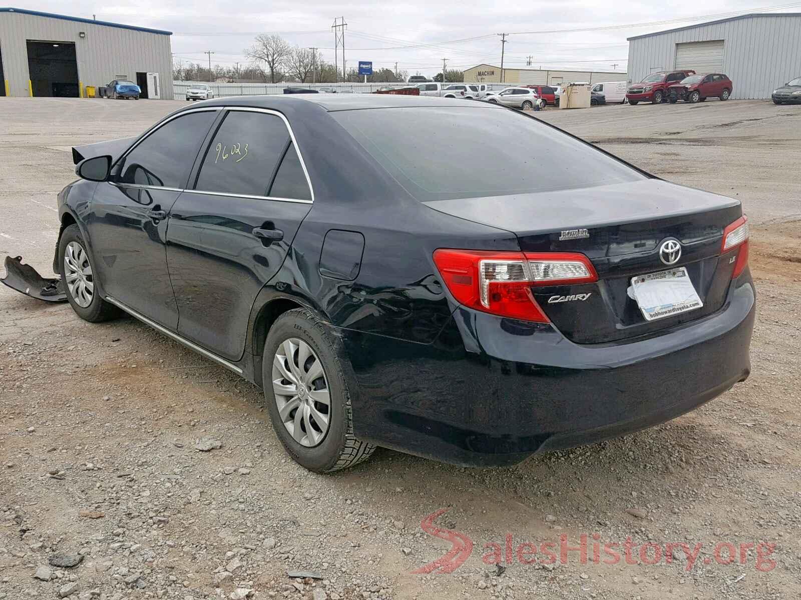 4T1BF1FK1EU765364 2014 TOYOTA CAMRY